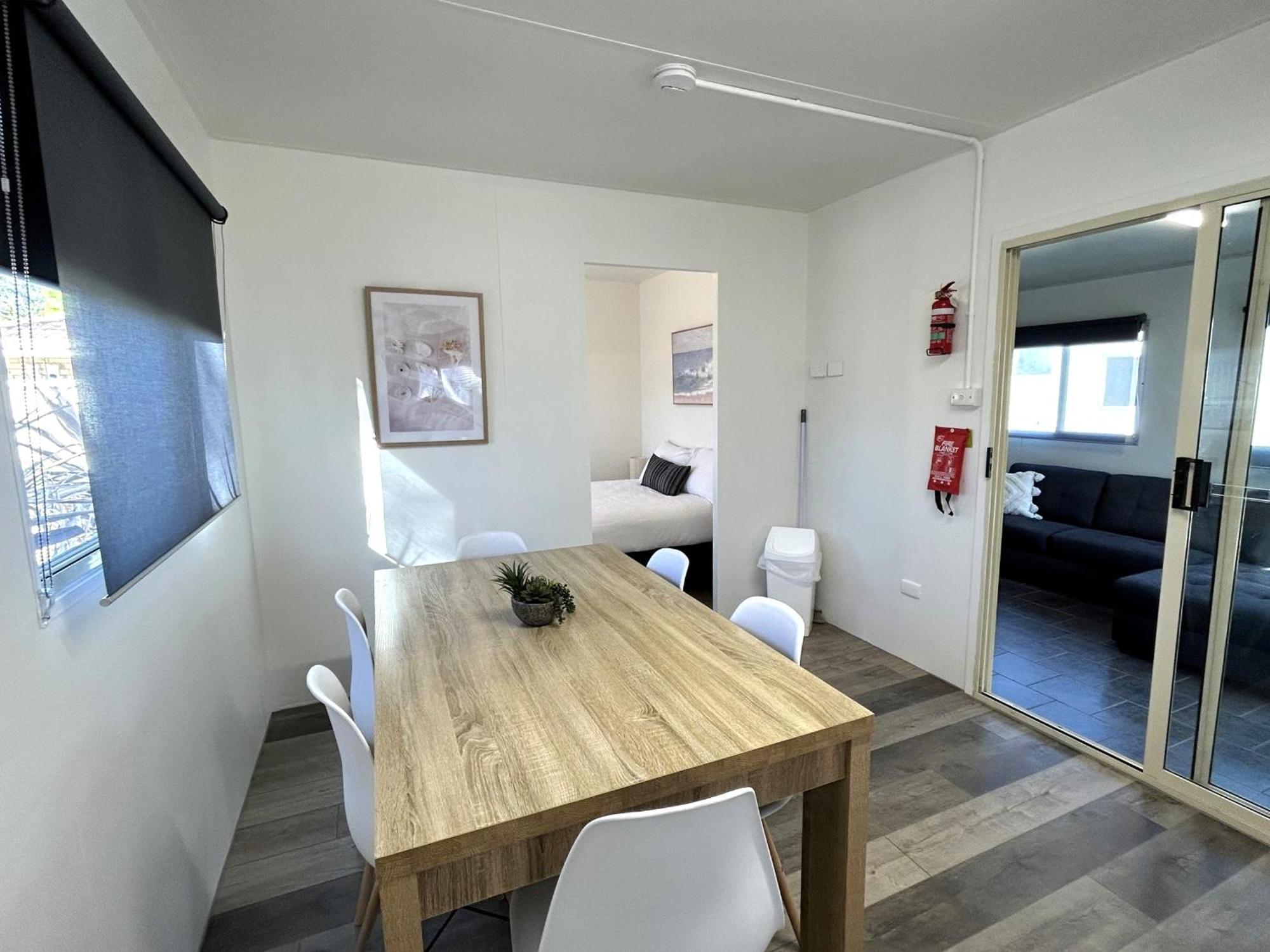 Mandurah Coastal Holiday Park Экстерьер фото